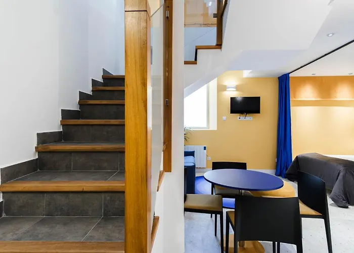 Apartamentos El Reloj