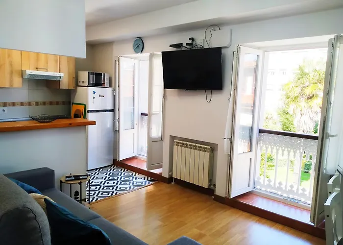 La CASINA de HUGO con Terraza